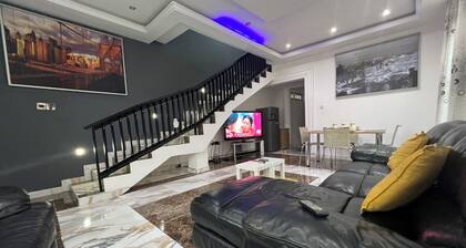 Dworth Lodge, East Legon Hills By The Malcom Mall ( 3 Bed House)