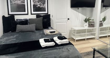 Hideaway Nest • 1BR Suite