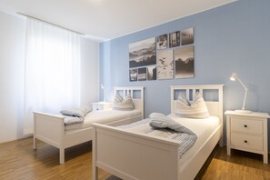 2 bedrooms, iron/ironing board, WiFi, bed sheets - Haus Oselbach- Gemütlich, Zentral, Modern (Zweibrücken)