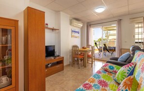 TV - Cozy apartment in San Javier (San Javier)
