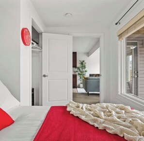 2 bedrooms, desk, free WiFi, bed sheets