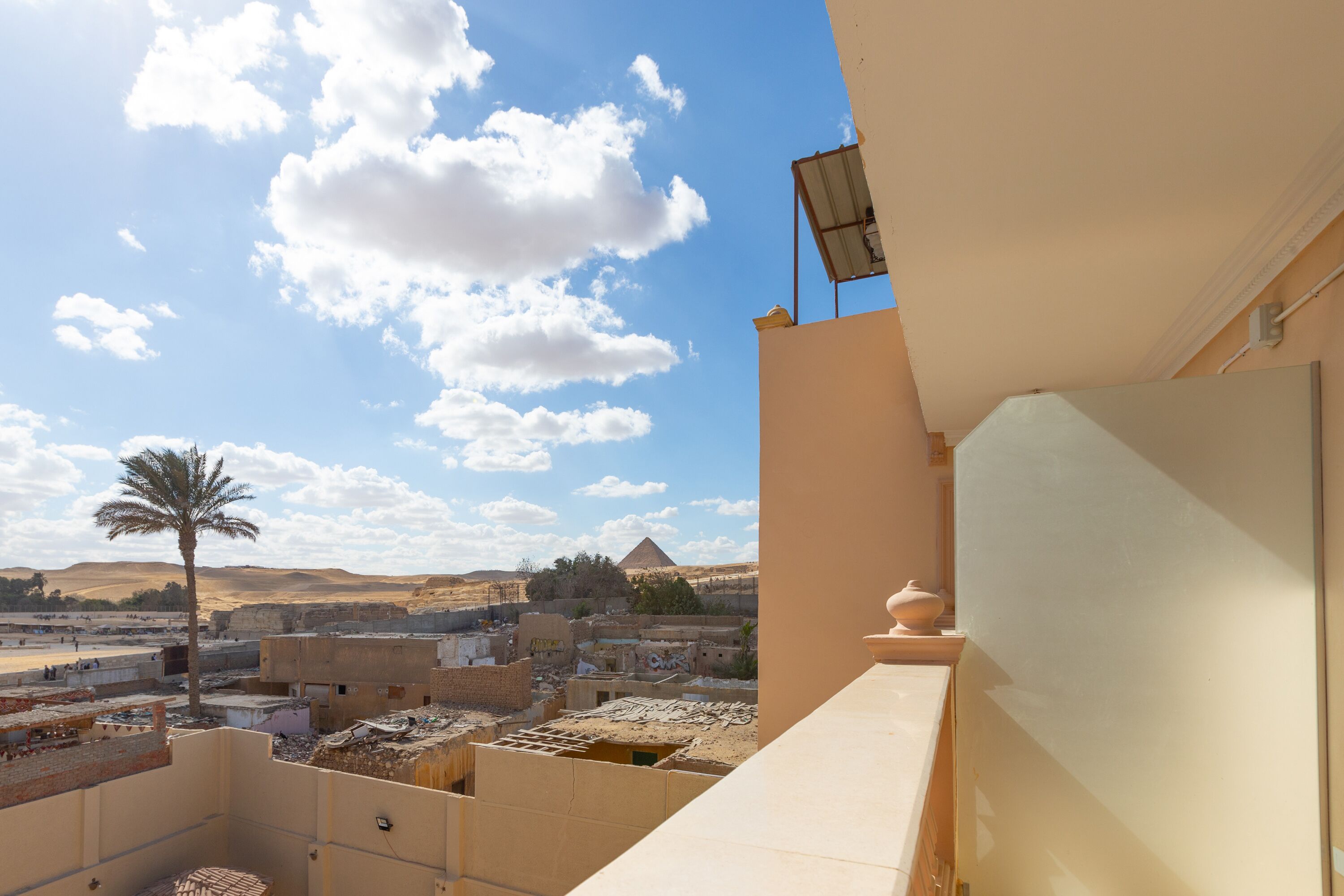 Foto - Soul Pyramids & Valley Temple View 