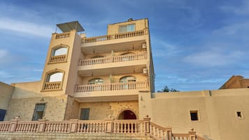 Majoituspaikan julkisivu