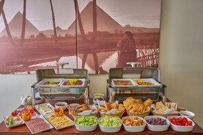 Restaurant - Soul Pyramids & Valley Temple View  (Giza)