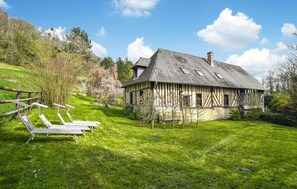 Exterior - Stunning home in St.Marguerite d.Loges (St.Marguerite d.Loges)