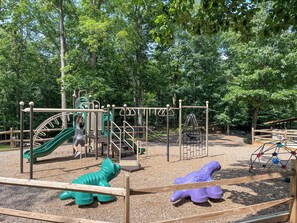 Children's area - Cabin In Nature, Pool, Lakes, Playgrounds, Minutes To Downtown Stroudsburg! (East Stroudsburg)