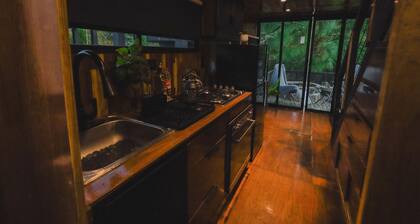 Mobile Home with Jacuzzi