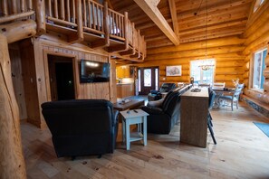 TV connectée, cheminée