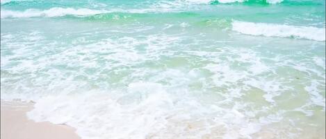 Beach five minutes drive
12 minutes walk