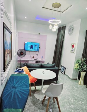 Classic Apartment | Terrace/patio