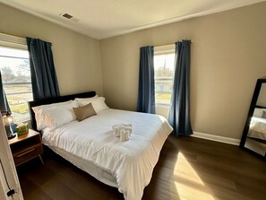 3 間睡房、熨斗/熨衫板、Wi-Fi、床單