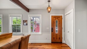 Interior - Stunning Vermont Farmhouse in Stowe Town Center (Stowe)