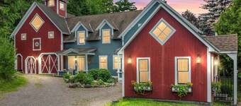Stunning Vermont Farmhouse in Stowe Town Center