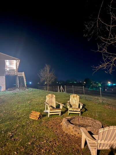 Mountain House near the Appalachian Trail, Watauga Lake, Bristol, & Johnson City