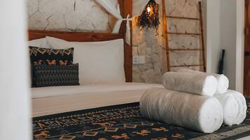 Desk, blackout drapes, iron/ironing board, free WiFi