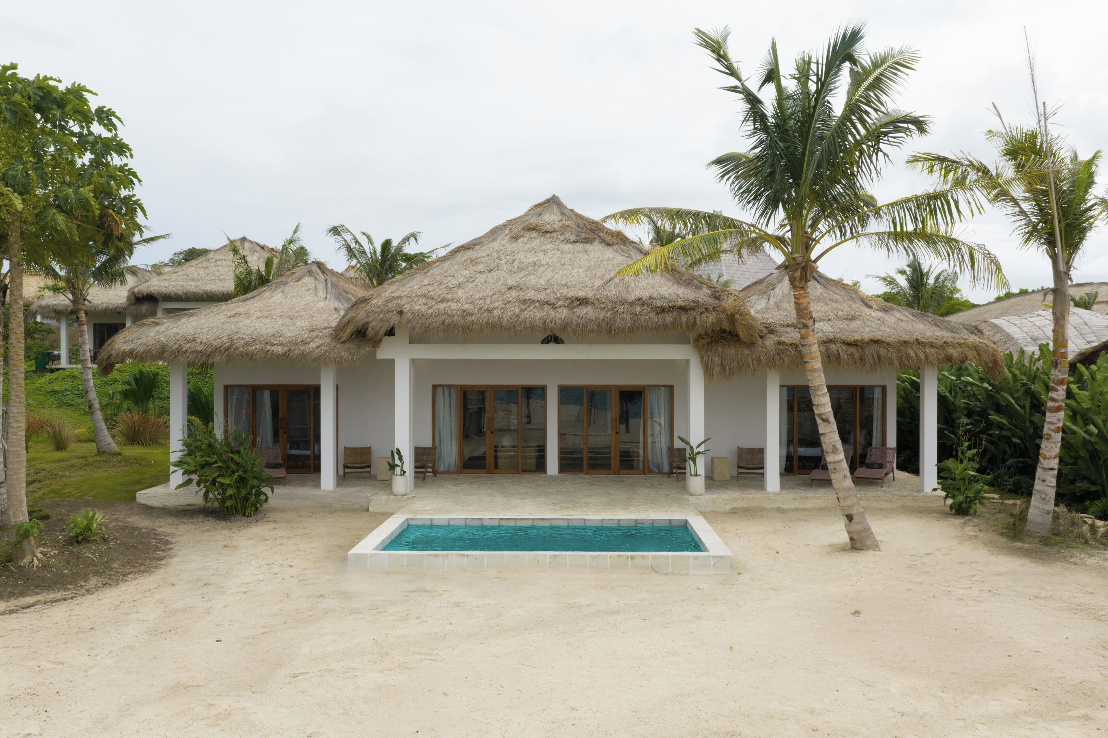 Three Bedroom Beachfront - Private Pool | Private pool