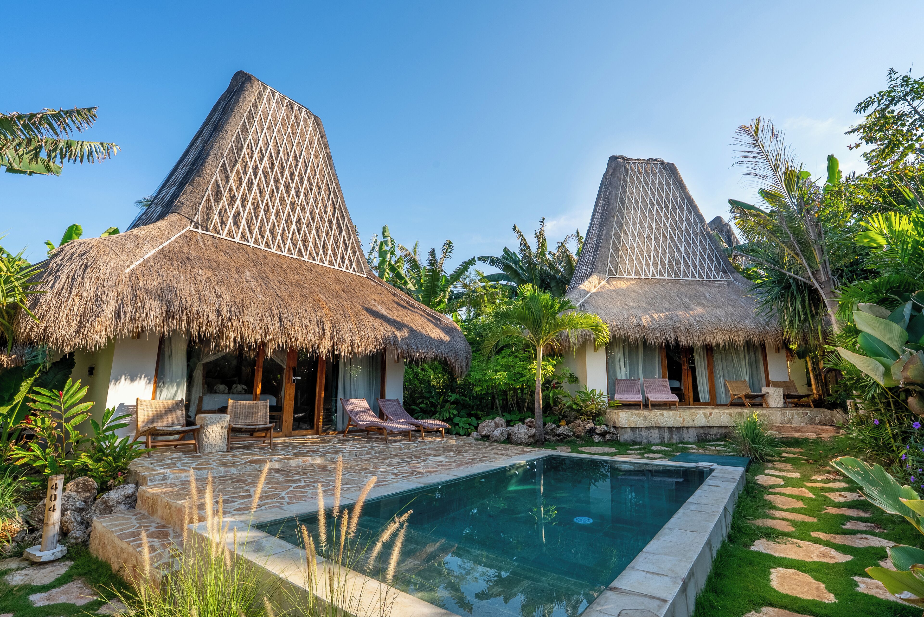 Deluxe Room, Pool View | Terrace/patio