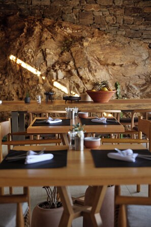 Restaurant - Sun Aeriko (Tinos)