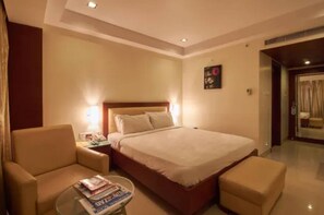 Room - Meghalaya Hotel (Visakhapatnam)