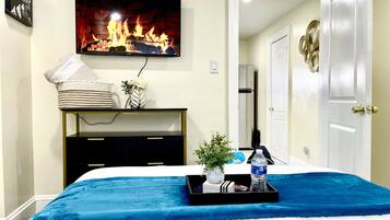 4 chambres, fer et planche à repasser, Wi-Fi, draps fournis