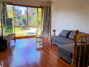 Smart TV, ping pong, computer monitors