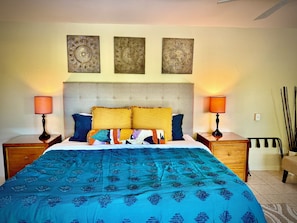 3 bedrooms, desk, iron/ironing board, travel cot