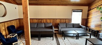 16 Person Lakeside Lodge at The Citadel!