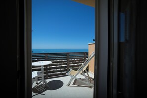 Superior kamer | Een kluis op de kamer, verduisterende gordijnen