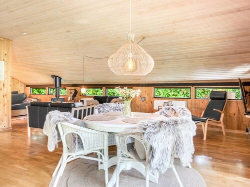 "Amela" - 30km from the sea by Interhome