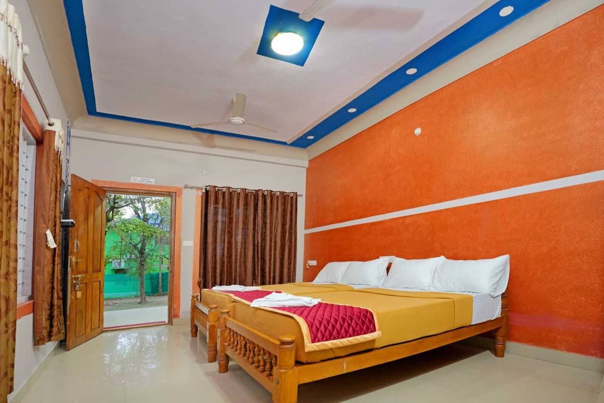 Chambre quadruple Confort | Accès au Wi-Fi (inclus), ameublement unique, literie fournie