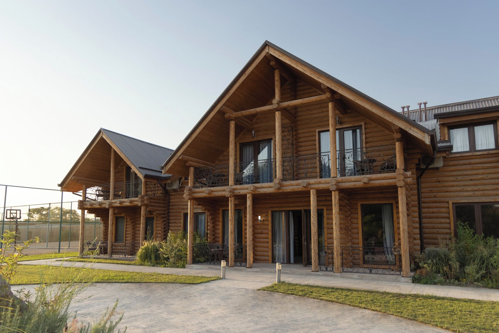 واجهة المنشأة