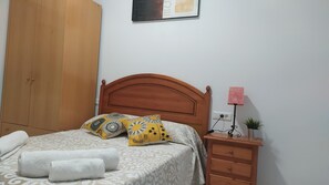2 bedrooms, WiFi, bed sheets