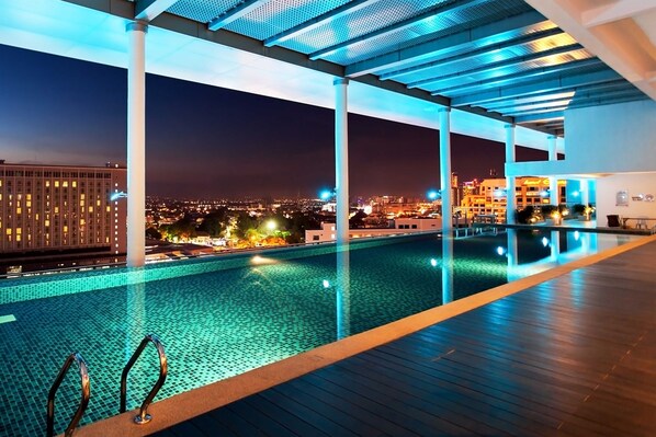 Outdoor pool - The Straits Melaka by Perfect Host (Malacca City)