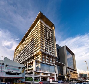 Exterior - The Straits Melaka by Perfect Host (Malacca City)