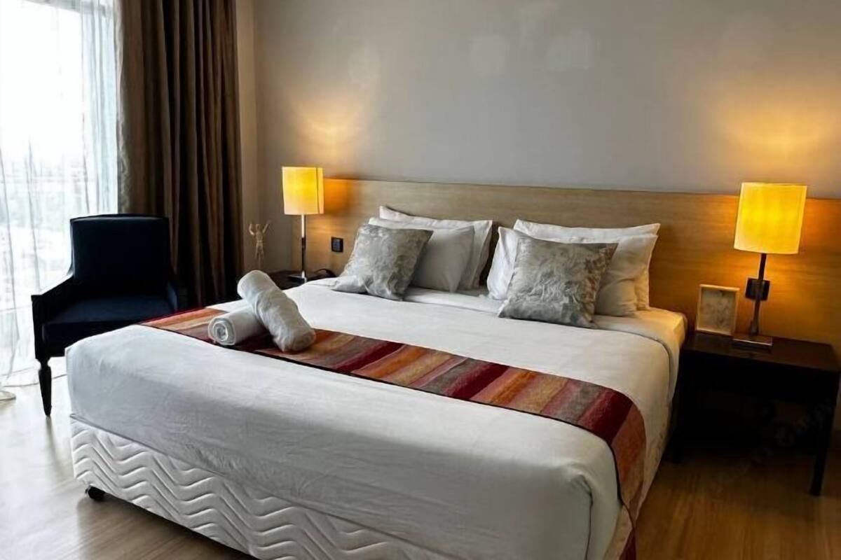 Schallisolierte Zimmer, Bügeleisen/Bügelbrett
