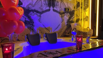 1 bedroom, premium bedding, memory foam beds, free minibar items