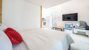 Basic Room, 2 Bedrooms (201 deneb) | 1 bedroom, free WiFi - Gyeongju Star spa Pension (Gyeongju)