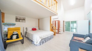 Phòng cơ bản, 2 phòng ngủ (203 jemma) | 1 phòng ngủ, truy cập Internet không dây miễn phí