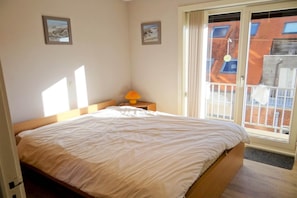 2 bedrooms, free WiFi - Attic Apartment in Nieuwpoort by the Beach (Nieuwpoort)