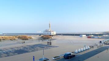 Sports court