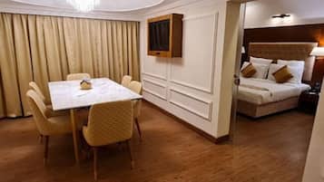 1 habitación y caja de seguridad en la habitación