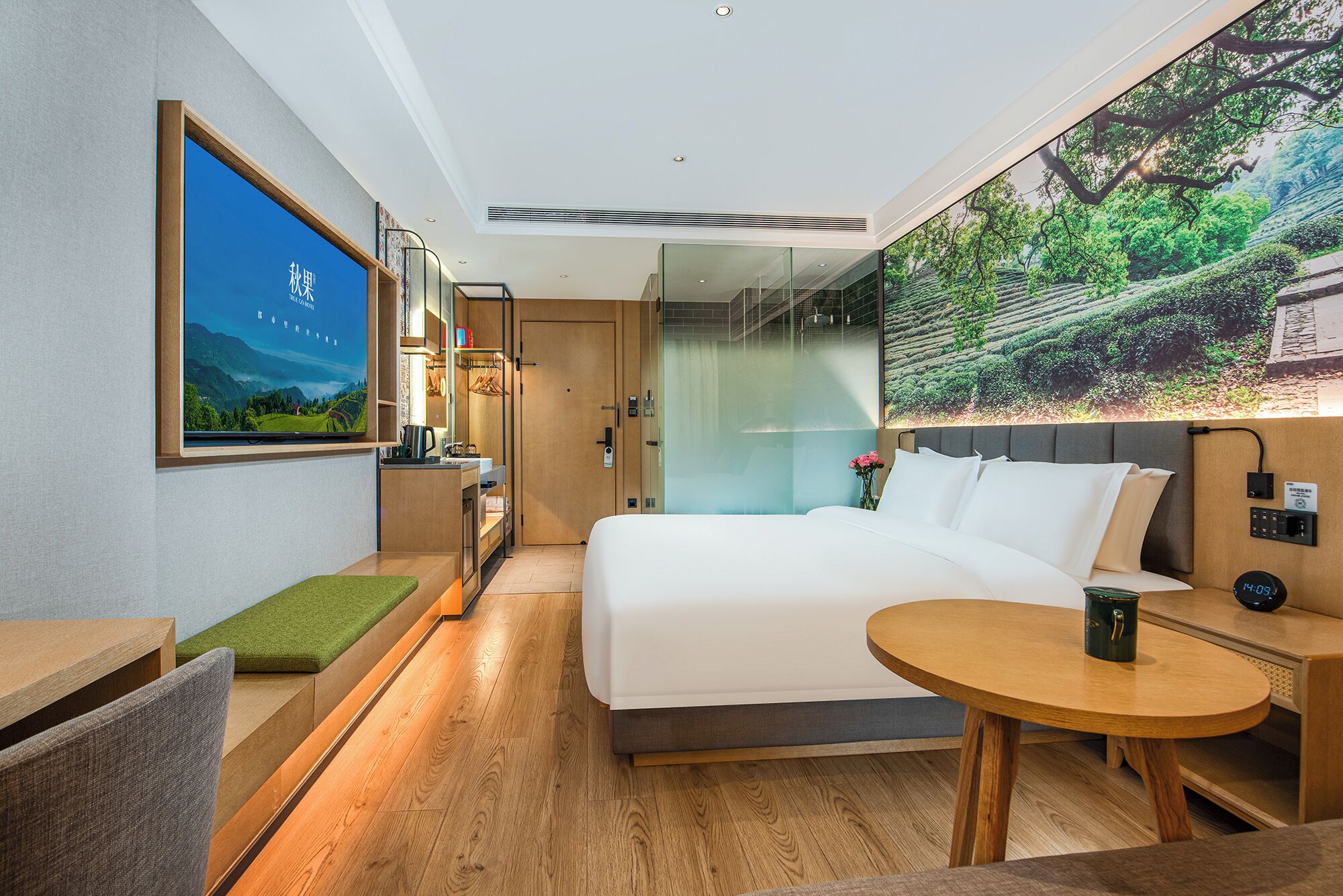 Business Single Room | Premium bedding, down comforters, pillowtop beds, minibar