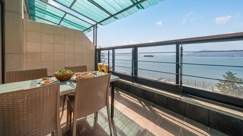 Sacheon Bichae Pension