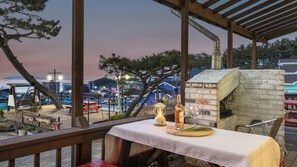 Basic Room, 1 Bedroom (jeuseu_101) | 1 bedroom, free WiFi - Seonjaedo Secret spa Pension (Incheon)