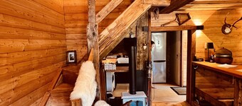 Traditional mountain chalet. Pets welcome!