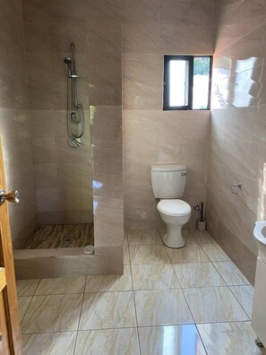 Chambre Double | Salle de bain