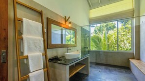 Deluxe Suite, 1 Katil Raja (King) | Bilik Mandi