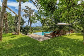 Outdoor pool - Samalanka Boutique Hotel (Unawatuna)