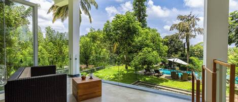 Deluxe Suite | Terrace/patio