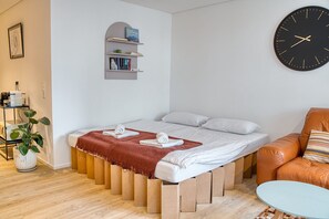 2 sovrum, strykjärn/strykbräda, resesäng och gratis wi-fi